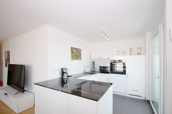 hochwertige Küche (1)