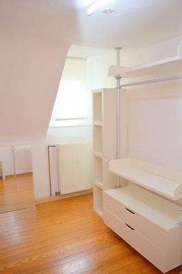 Ankleideraum  HNr. 8