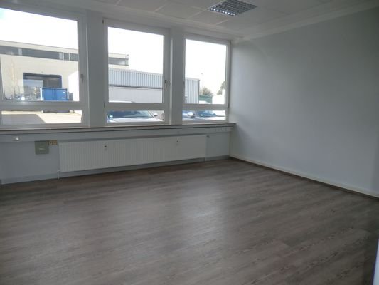 Büro EG rechts (8).JPG