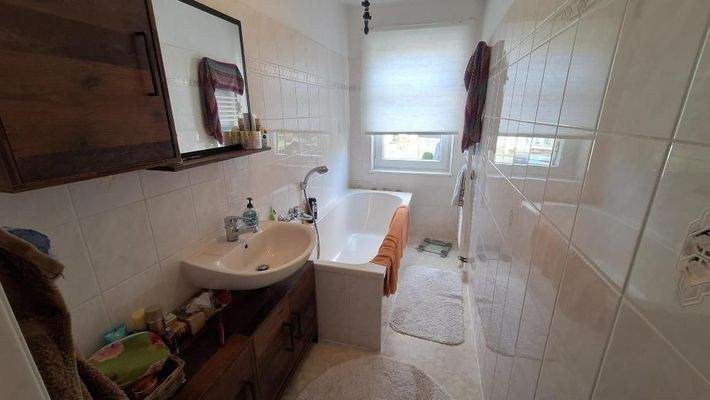 Dachgeschoss Bad re.