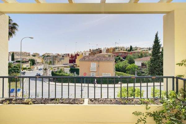 CASA CALLE SANTA CRUZ 94  0025-min.jpg