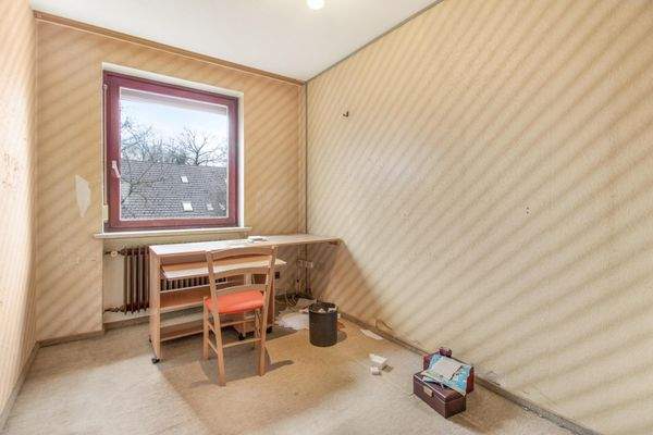 Arbeitszimmer im Obergeschoss