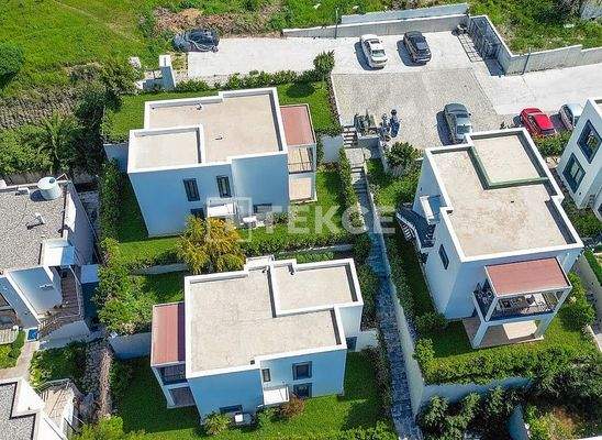 Sea and City view Apartments with Gardens in Central Bodrum