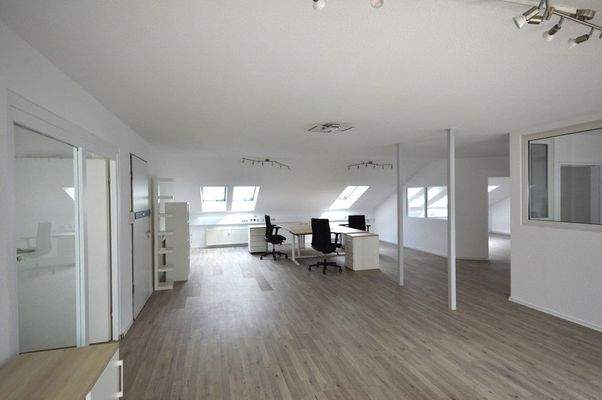 Blick auf Teilarbeitsbereich links