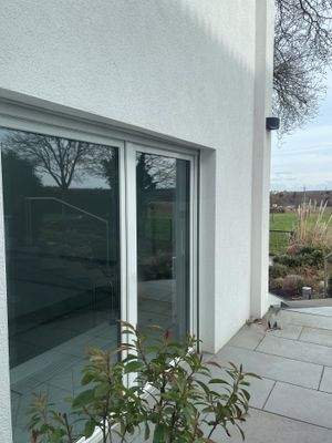 Terrasse vor dem Schwimmbad