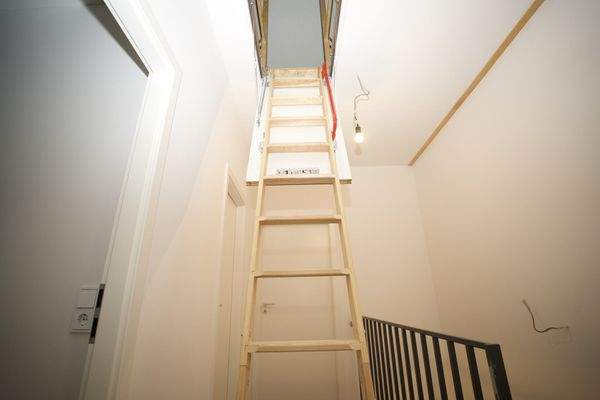 DG Leiter zum Speicher