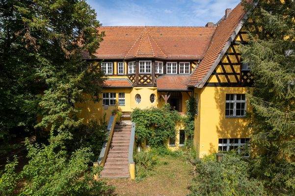 Representative appearance 