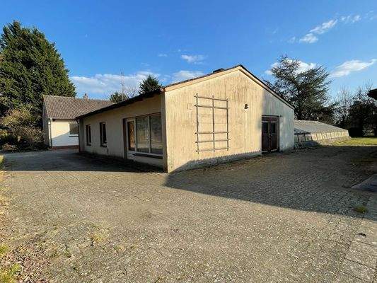 Wirtschaftsgebäude aus Nordwest