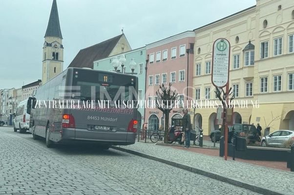 zentraler Lage mit ausgezeichneter Verkehrsanbindung.jpg