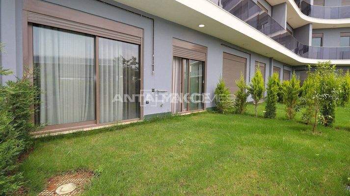 Apartments with Large Gardens and Terraces in Antalya Aksu