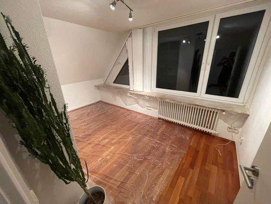 OG:Kinderzimmer od. Büro