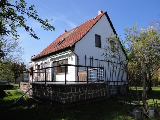 Ansicht Haus zur Terrasse