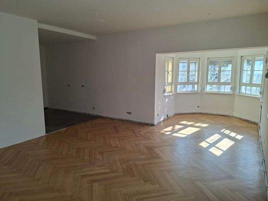 Wohn-Ess-Küchenbereich (2).jpg