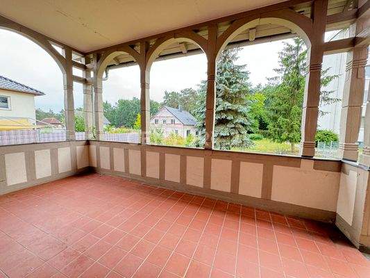 Überdachte Terrasse