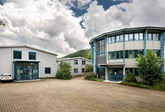 DIR-075_Gruensfeld_pano-5-2048x1024 (1)