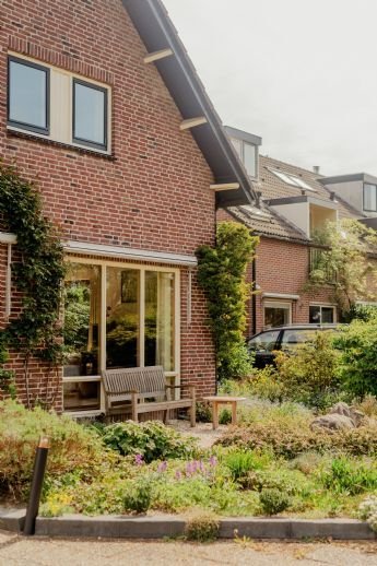 Freistehendes Einfamilienhaus mit Garten in Wedel