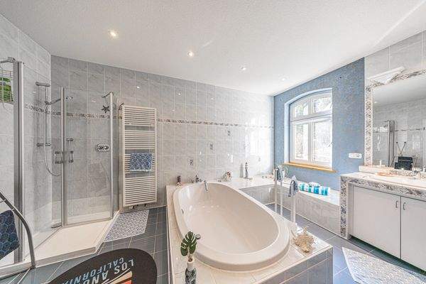 Freyburg/Unstrut | EG - FEWO Badezimmer