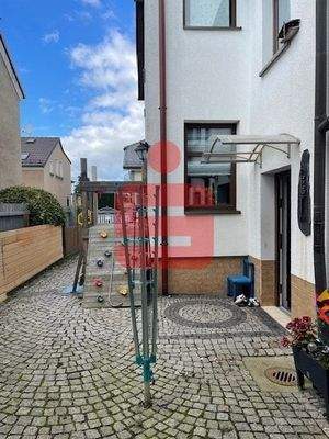 Einfahrt/Eingangsbereich