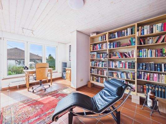 Arbeits- und Lesezimmer