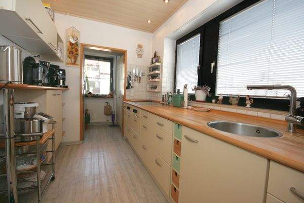 Küche mit Speisekammer (Bild 01)