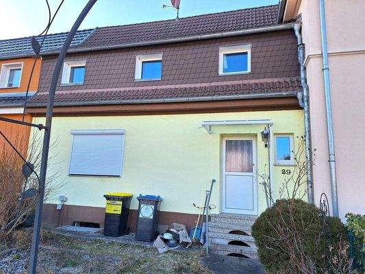 3 Eingangsbereich.jpg