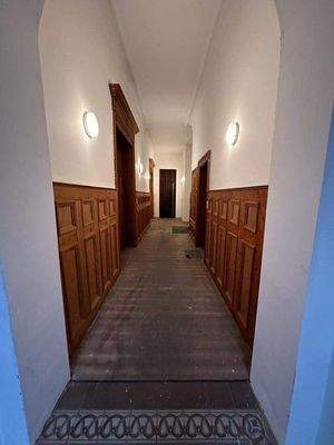 Allgemeines unteres Treppenhaus 