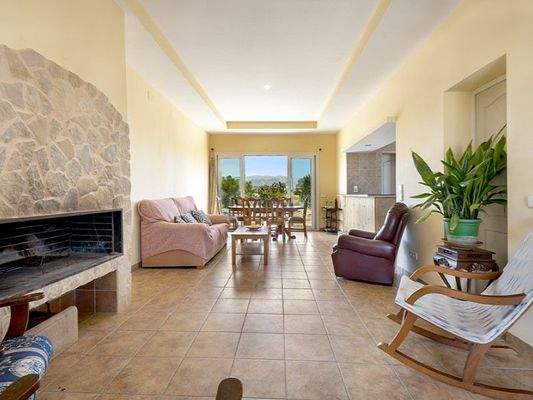 country-estate-for-sale-Sencelles-Living-Blue-Mallorca (12)