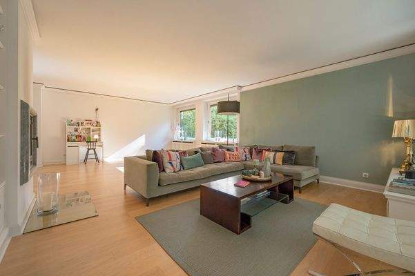 Großzügiger Wohn- und Essbereich