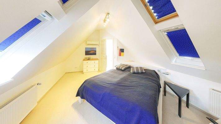 Schlafzimmer im Dachgeschoss