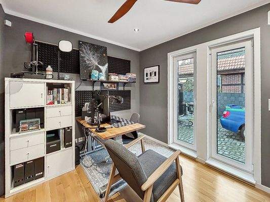 Arbeitszimmer Erdgeschoss
