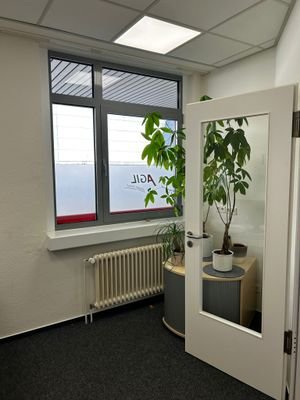 Büro 1