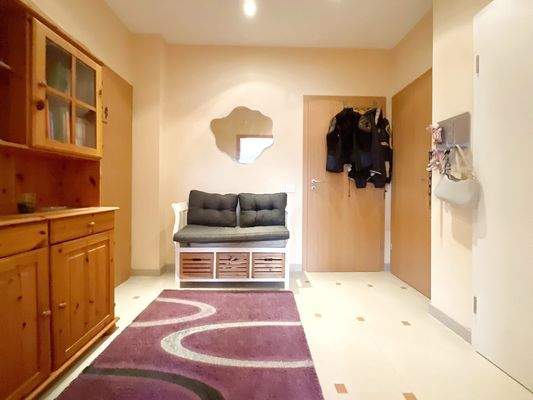 großzügige Eingangsdiele