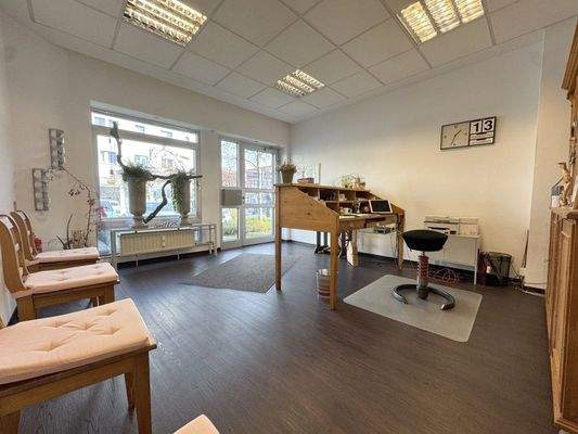 Rezeption/Wartezimmer