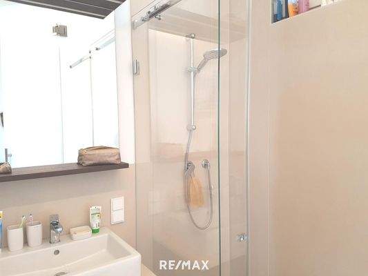 Wohnung - Master Bedroom -Bad