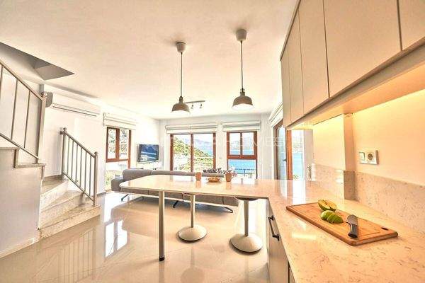 Furnished Sea View Villa Near the Beach in Kalkan Kışla
