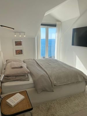 Schlafzimmer mit Meerblick