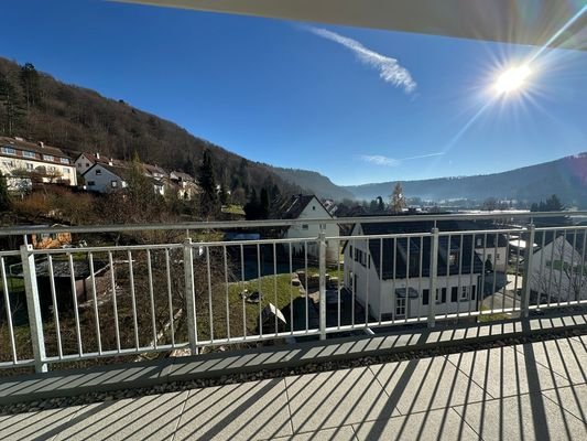 Ausblick Kinderzimmer & Bad