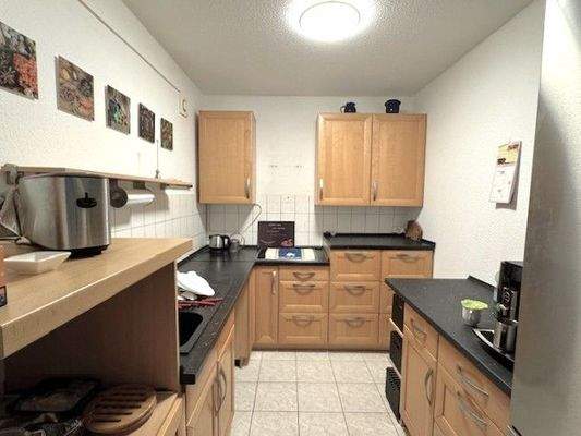 Küche, auf Wunsch mit EBK(ohne E-Geräte)