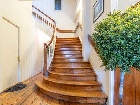 Herrschaftlicher Eingangsbereich 