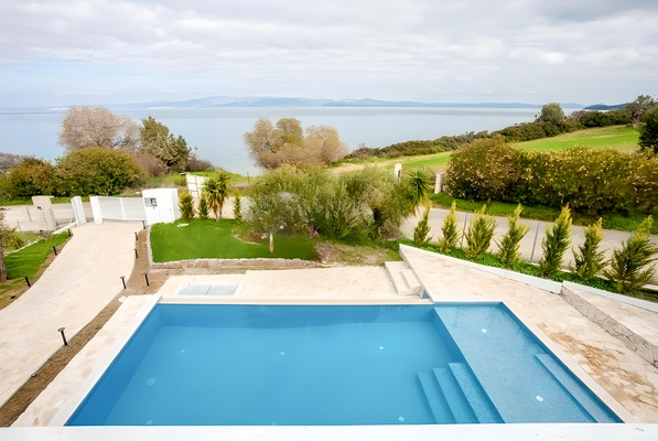 Villa Chalkidiki kaufen – Luxusvilla Paliouri am M