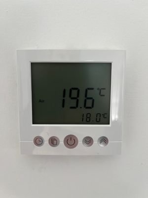 Raumthermostat