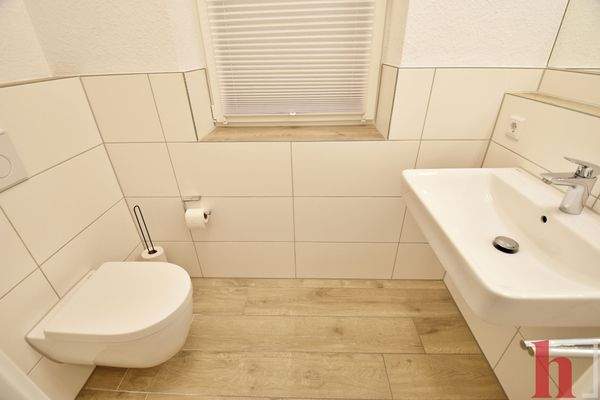 Modernes Badezimmer
