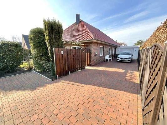 11526 Frontansicht 2