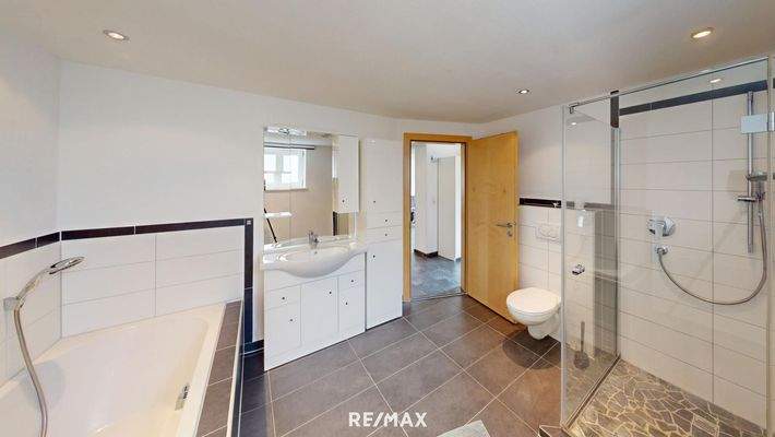 Landeck - Wohnung Top1 - Badezimmer