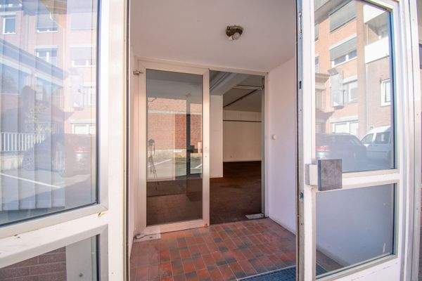 Eingang Gewerbefläche Schwarzer Weg