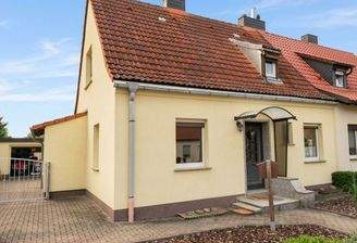Straßenansicht.jpg