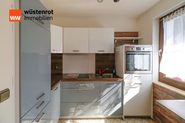 Küche mit EBK