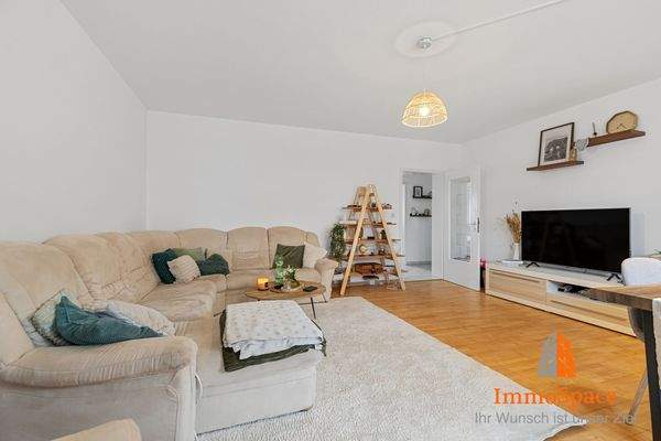 Wohnzimmer mit vielen Gestaltungsmöglichkeiten