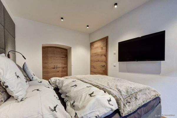 Masterbereich mit begehbare Kleiderschrank und Bad en Suite 