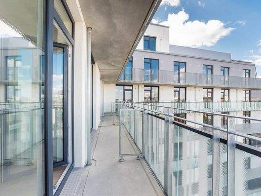 elevon Hamburg City (2)